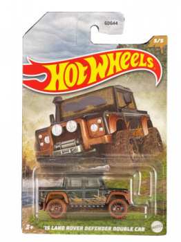 194735023301 Hot Wheels - Mud Runner - 15 Land Rover Defender Double Cab 1 64