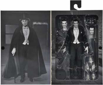 634482048153 Dracula (Carfax Abbey) - Universal Monsters - Figurine Ultimate 18cm