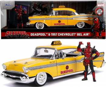 4006333104862 DEADPOOL - 1957 Chevy Bel Air 1+ Figurine Deadpool - 1:24